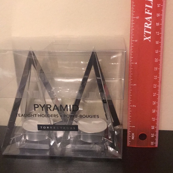 Torre & Tagus pyramid tea light holders set of 2 - Picture 5 of 6
